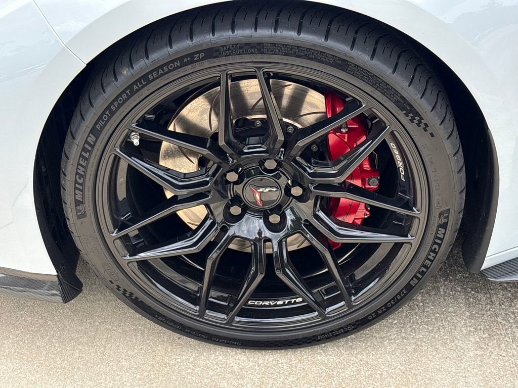 Used 2023 Chevrolet Corvette Z06 w/ Engine Appearance Package RWD image 12