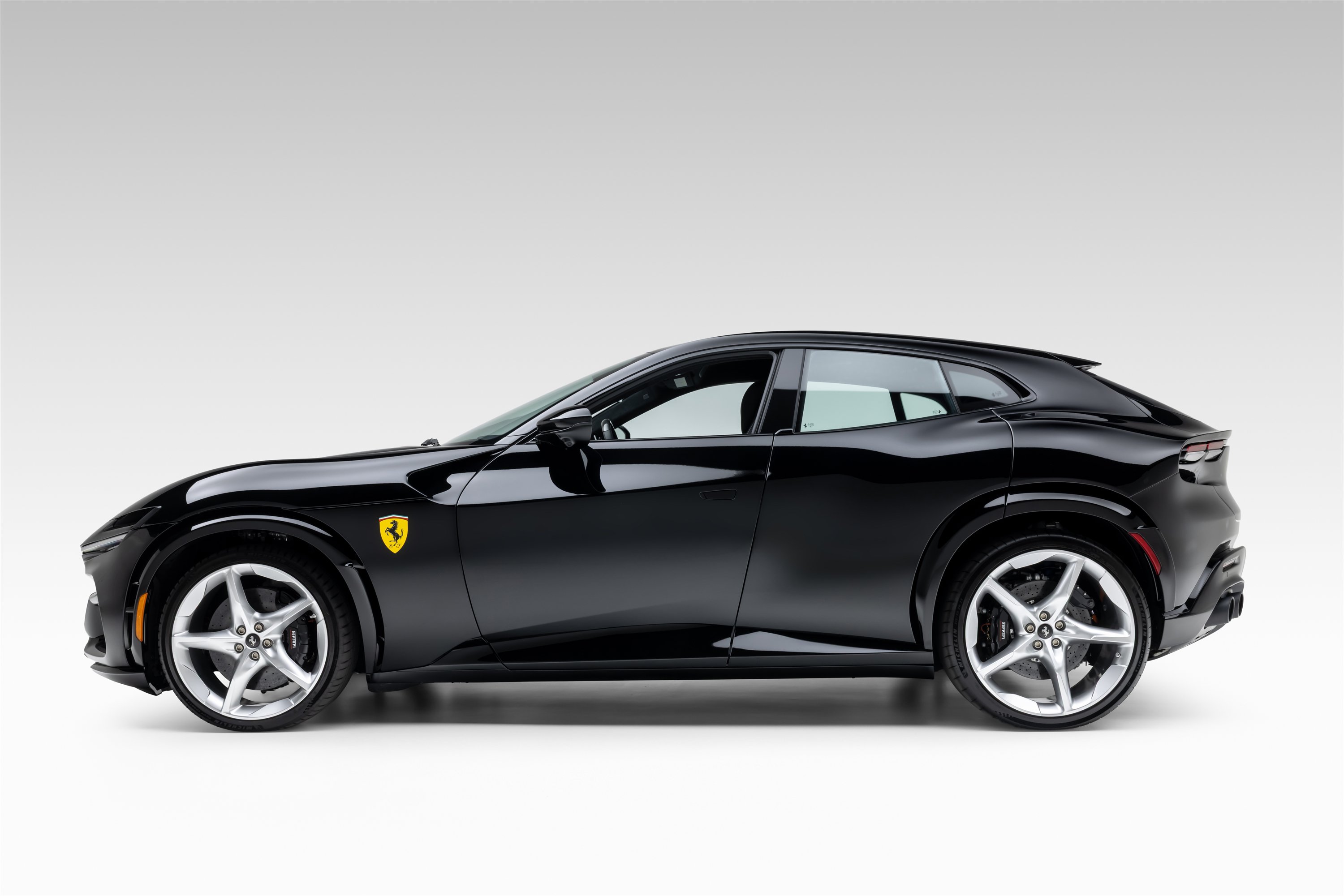 Used 2026 Ferrari Purosangue AWD/4WD image 5