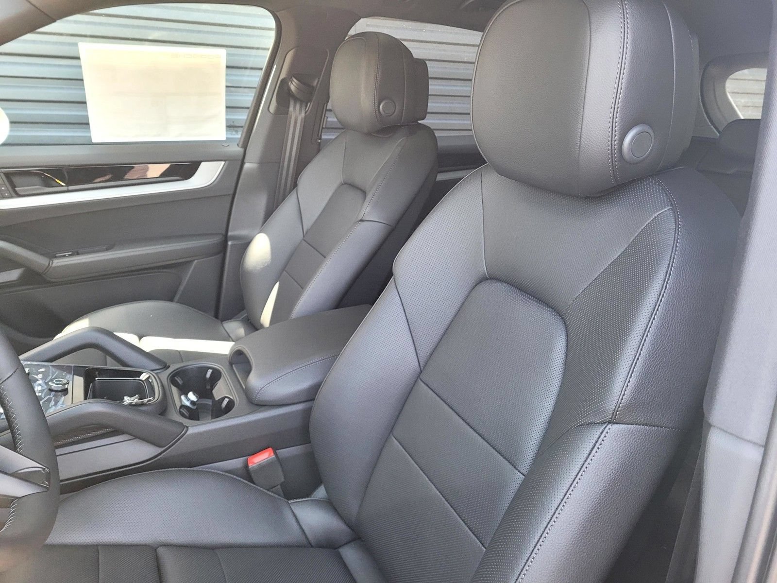 New 2026 Porsche Cayenne AWD/4WD image 6