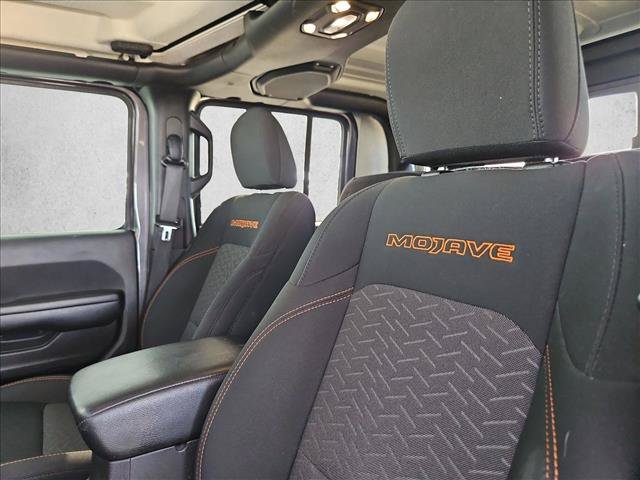 Used 2021 Jeep Gladiator Mojave AWD/4WD image 16