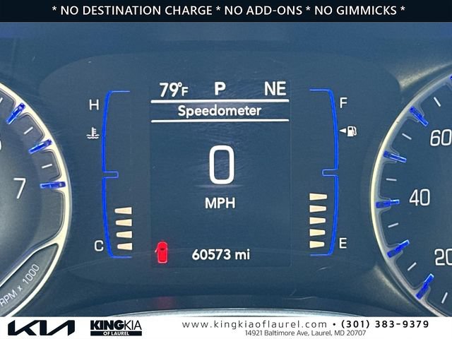 Used 2023 Chrysler Voyager LX FWD image 14