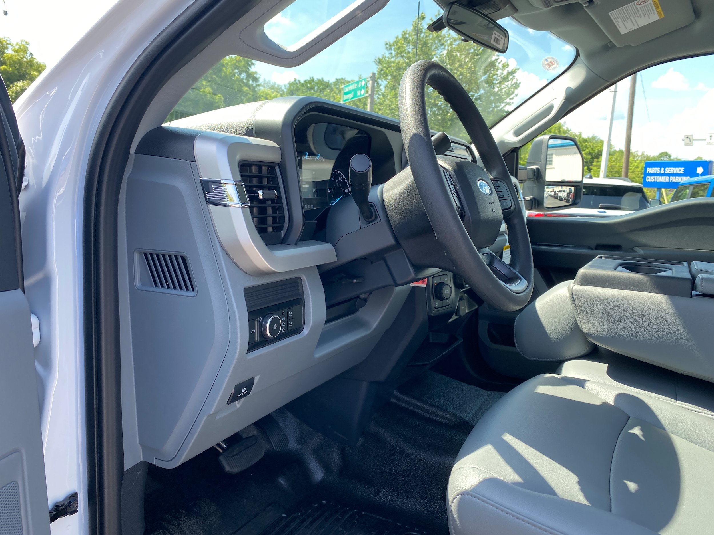 New 2026 Ford F250 XL AWD/4WD image 24