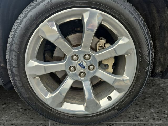 Used 2020 Ford Explorer Platinum w/ Premium Technology Package image 14