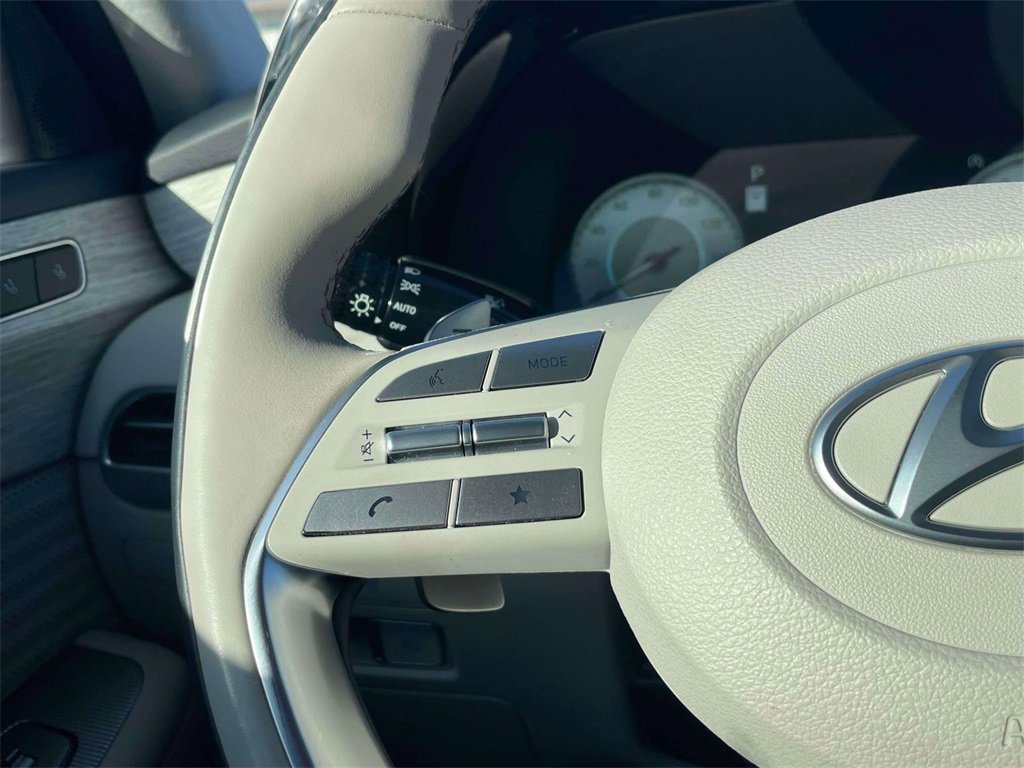 Used 2024 Hyundai Palisade Calligraphy image 23