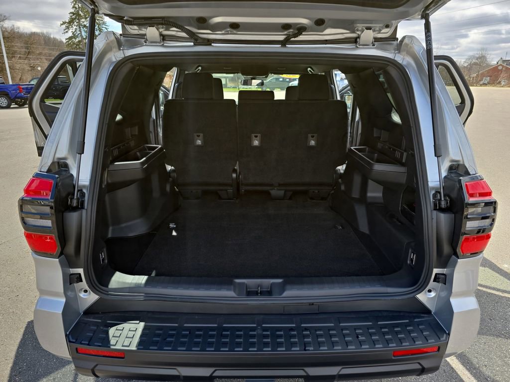 Used 2025 Toyota 4Runner SR5 image 14