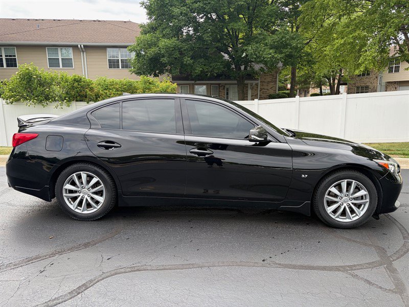 Used 2015 INFINITI Q50 Premium w/ Navigation Package AWD/4WD image 5