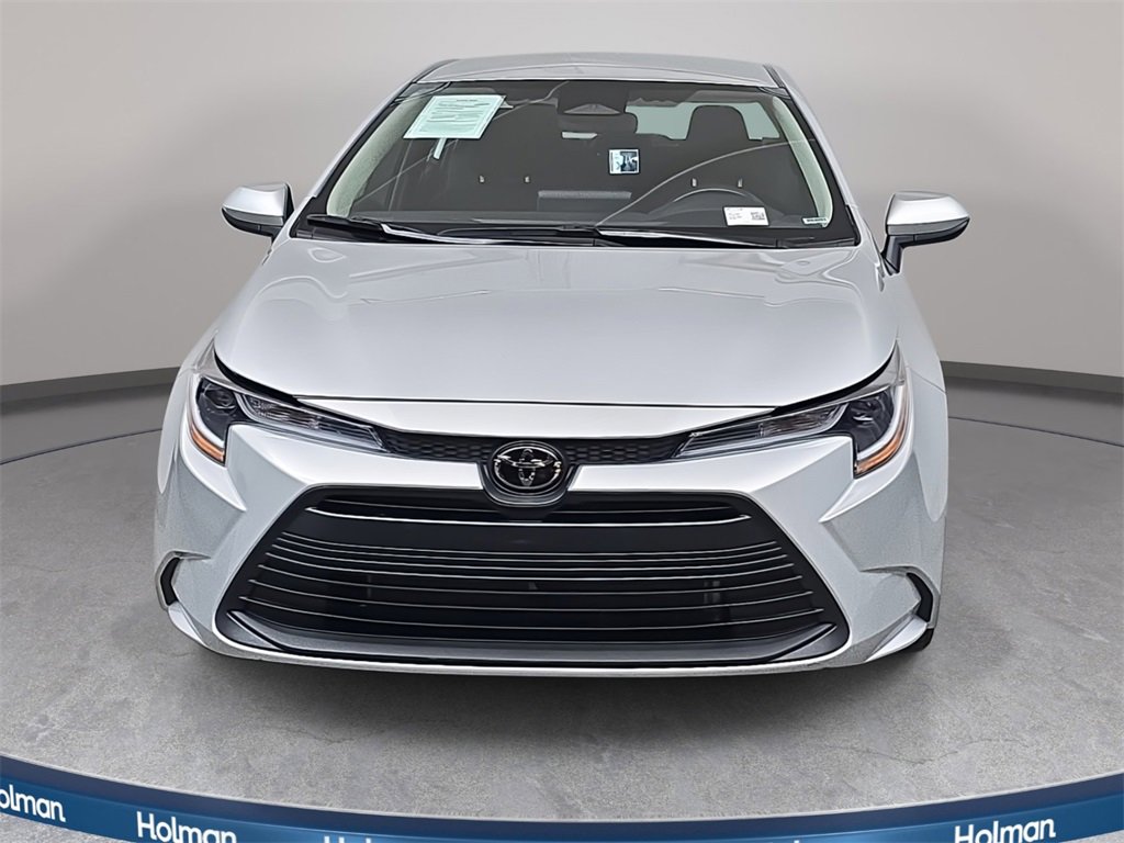 Used 2024 Toyota Corolla LE image 9