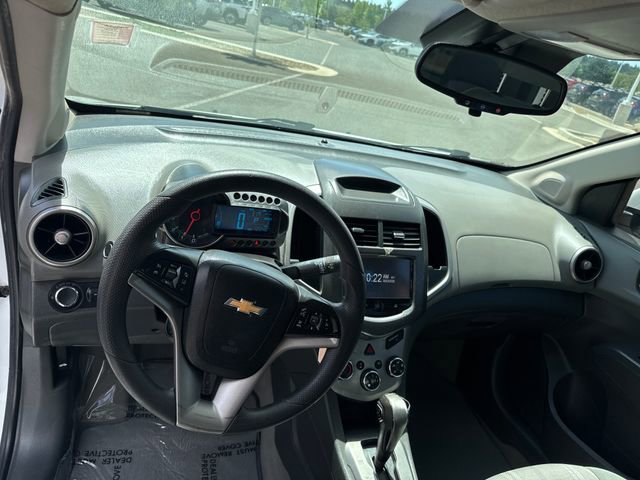 Used 2016 Chevrolet Sonic LT w/ Driver Confidence Package FWD image 14