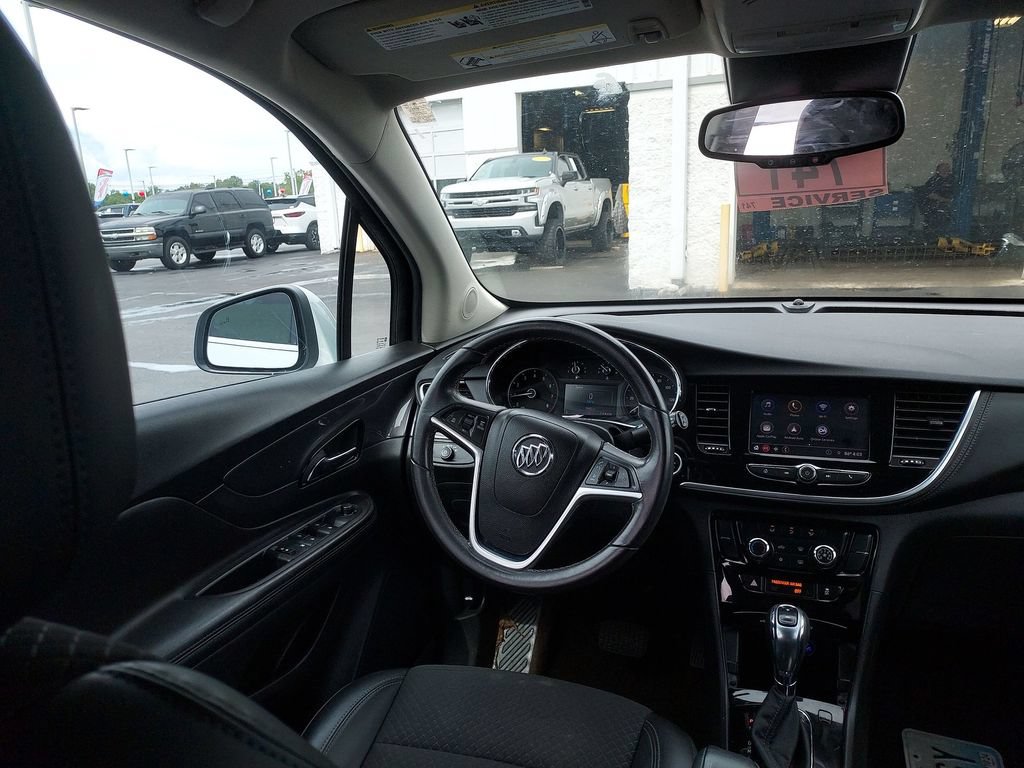 Used 2022 Buick Encore Preferred w/ Safety Package FWD image 15