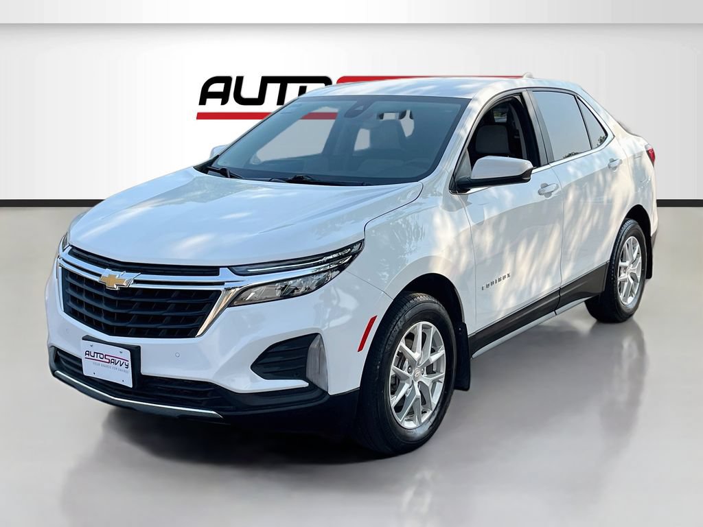 Used 2023 Chevrolet Equinox LT w/ Driver Convenience Package AWD/4WD image 3