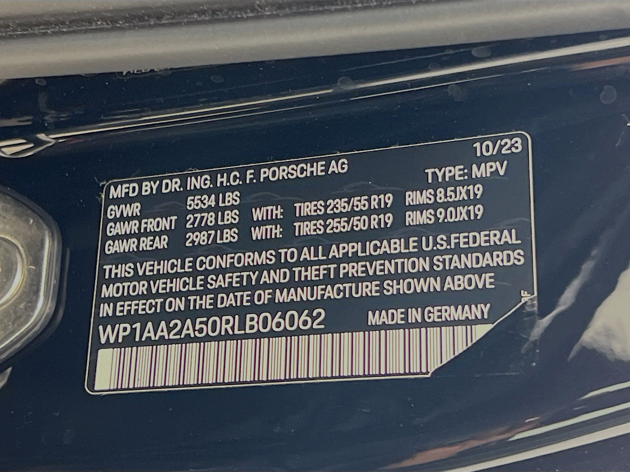 Used 2024 Porsche Macan image 34