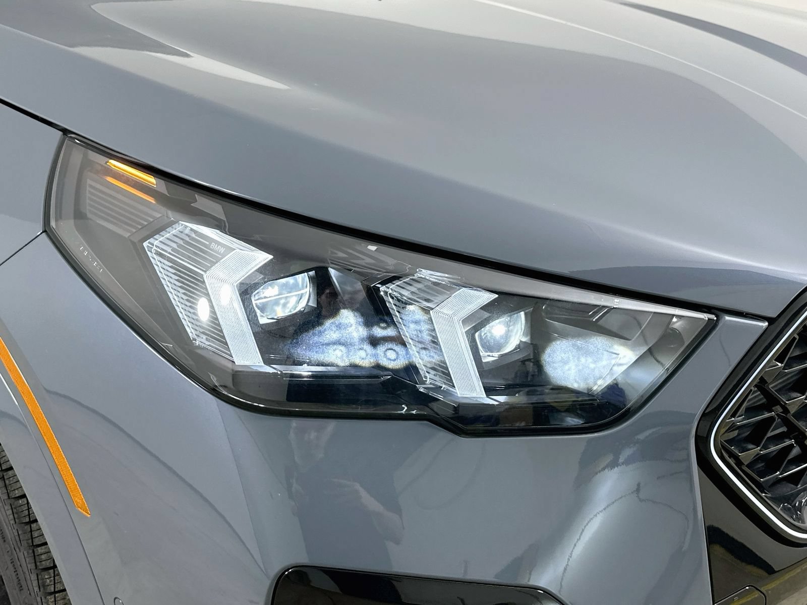 New 2026 BMW X2 xDrive28i w/ Technology Package AWD/4WD image 9