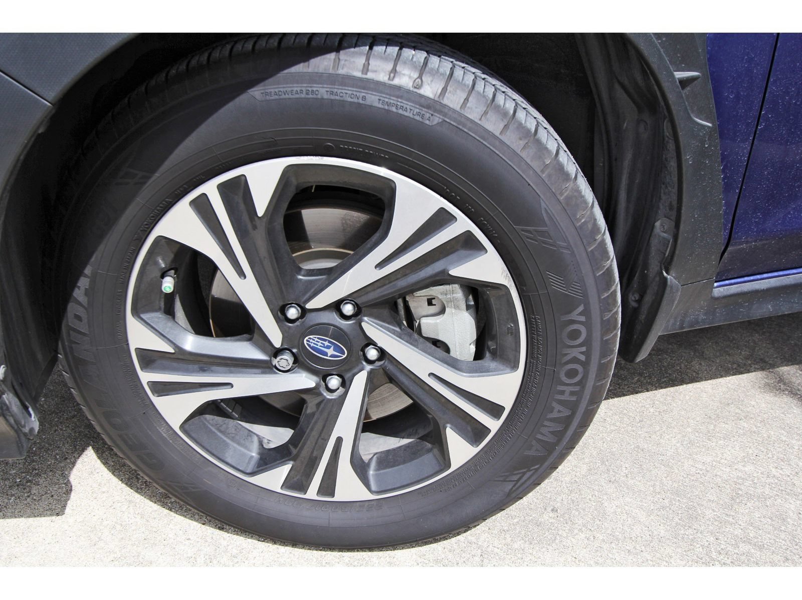 Certified 2025 Subaru Crosstrek 2.5i Premium AWD/4WD image 28