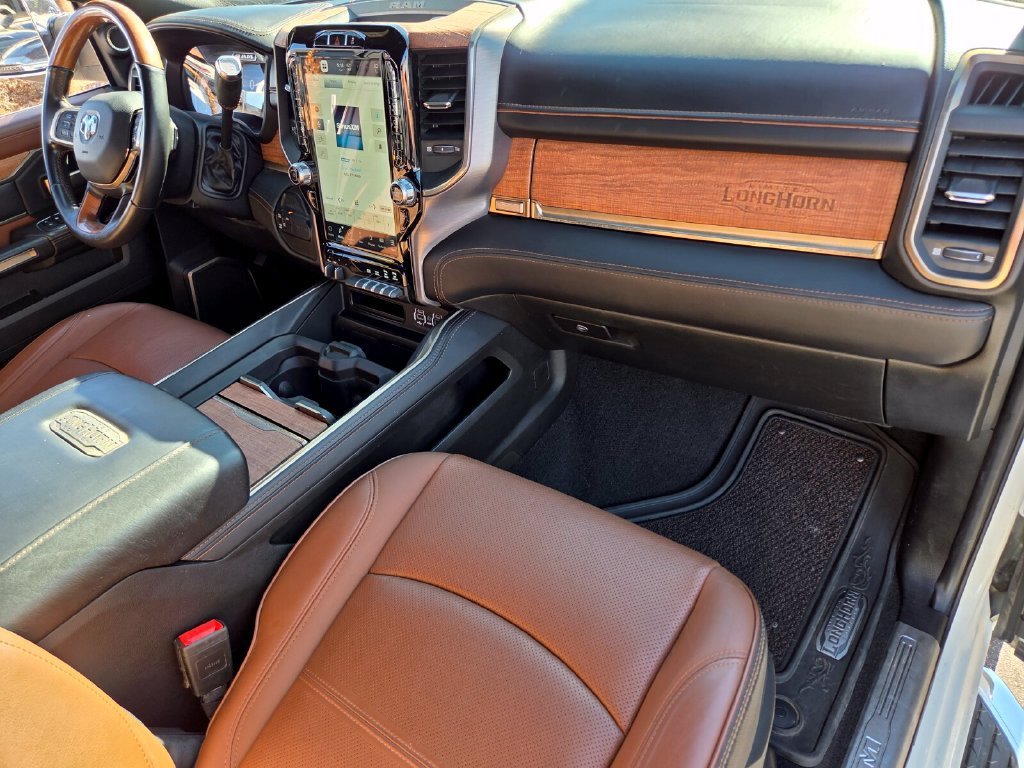 Used 2022 RAM 2500 Limited AWD/4WD image 19