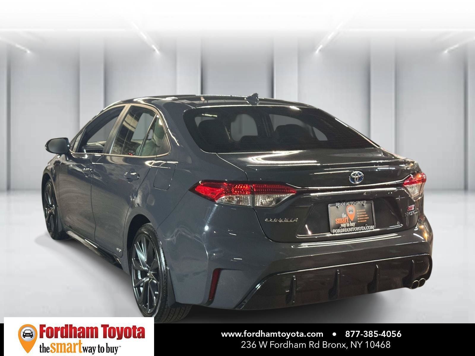 Used 2024 Toyota Corolla SE w/ SE Package AWD/4WD image 4