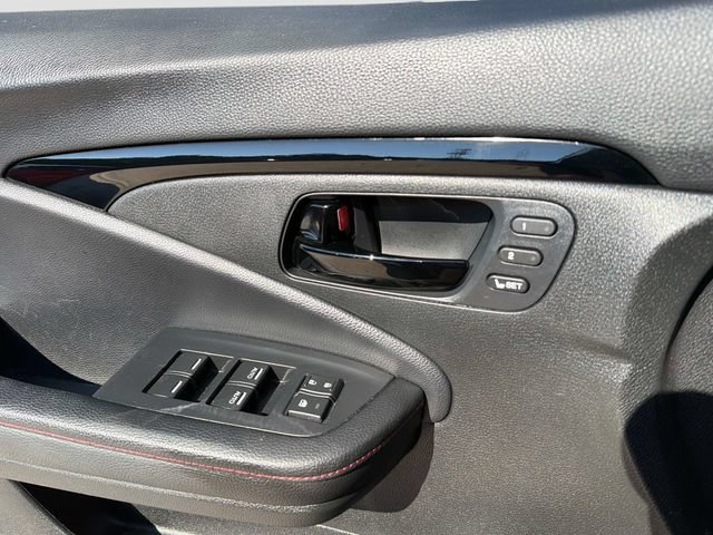 Used 2025 Honda Passport Black Edition image 23