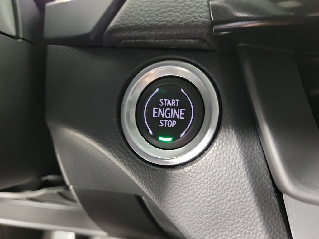 Used 2023 Cadillac CT4 Luxury w/ Cold Weather Package RWD image 29