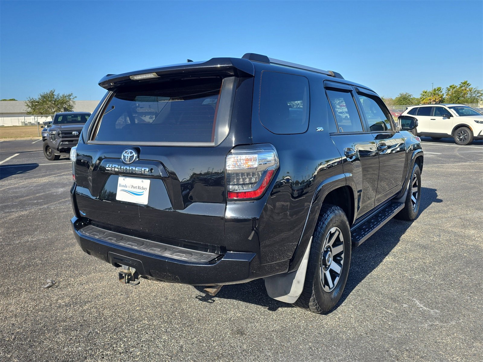 Used 2019 Toyota 4Runner SR5 Premium image 4