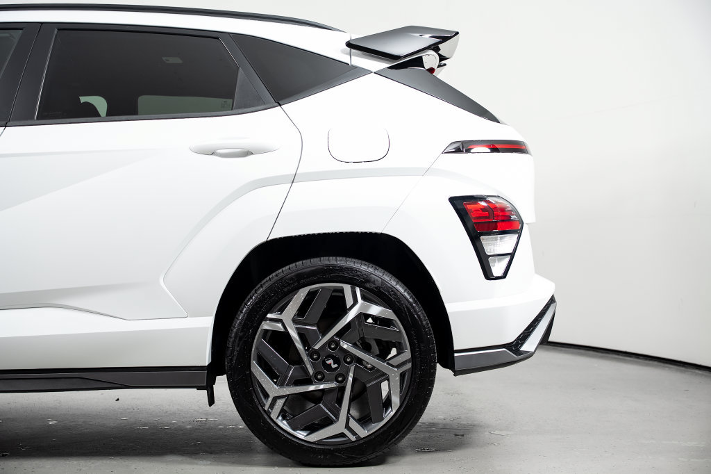 Certified 2024 Hyundai Kona N Line FWD image 15