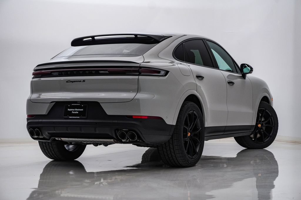 New 2026 Porsche Cayenne S AWD/4WD image 11