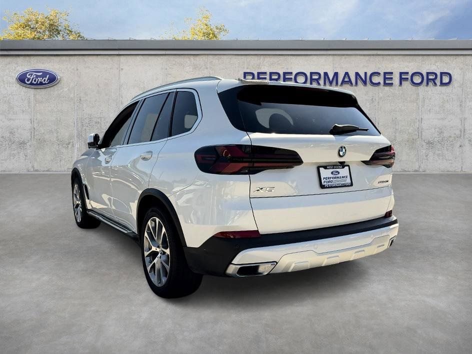 Used 2024 BMW X5 xDrive40i AWD/4WD image 10