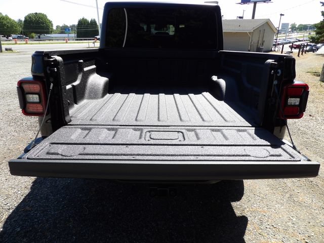 New 2026 Jeep Gladiator Mojave AWD/4WD image 7