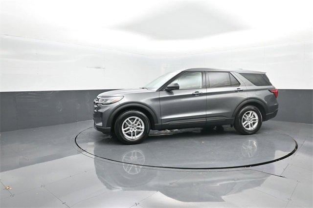 New 2026 Ford Explorer Active image 4