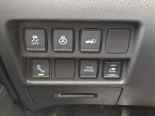 Used 2019 Nissan Pathfinder Platinum w/ Cargo Package image 12