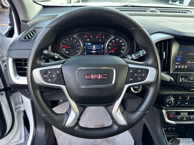 Used 2024 GMC Terrain SLE AWD/4WD image 12