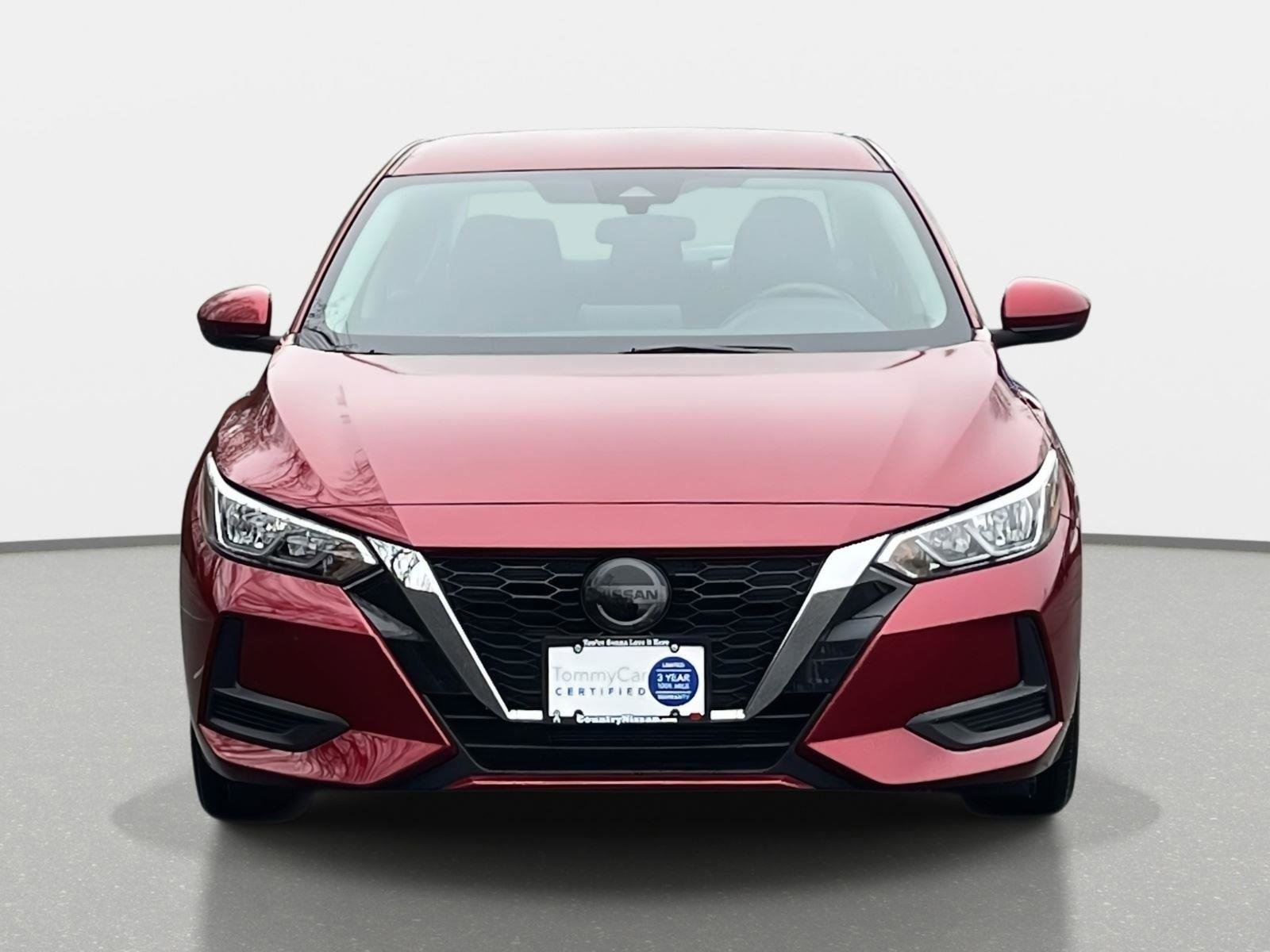 Used 2021 Nissan Sentra SV image 2