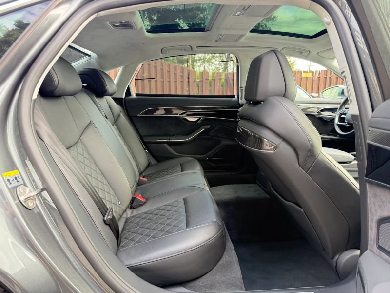 Used 2020 Audi S8 L AWD/4WD image 27