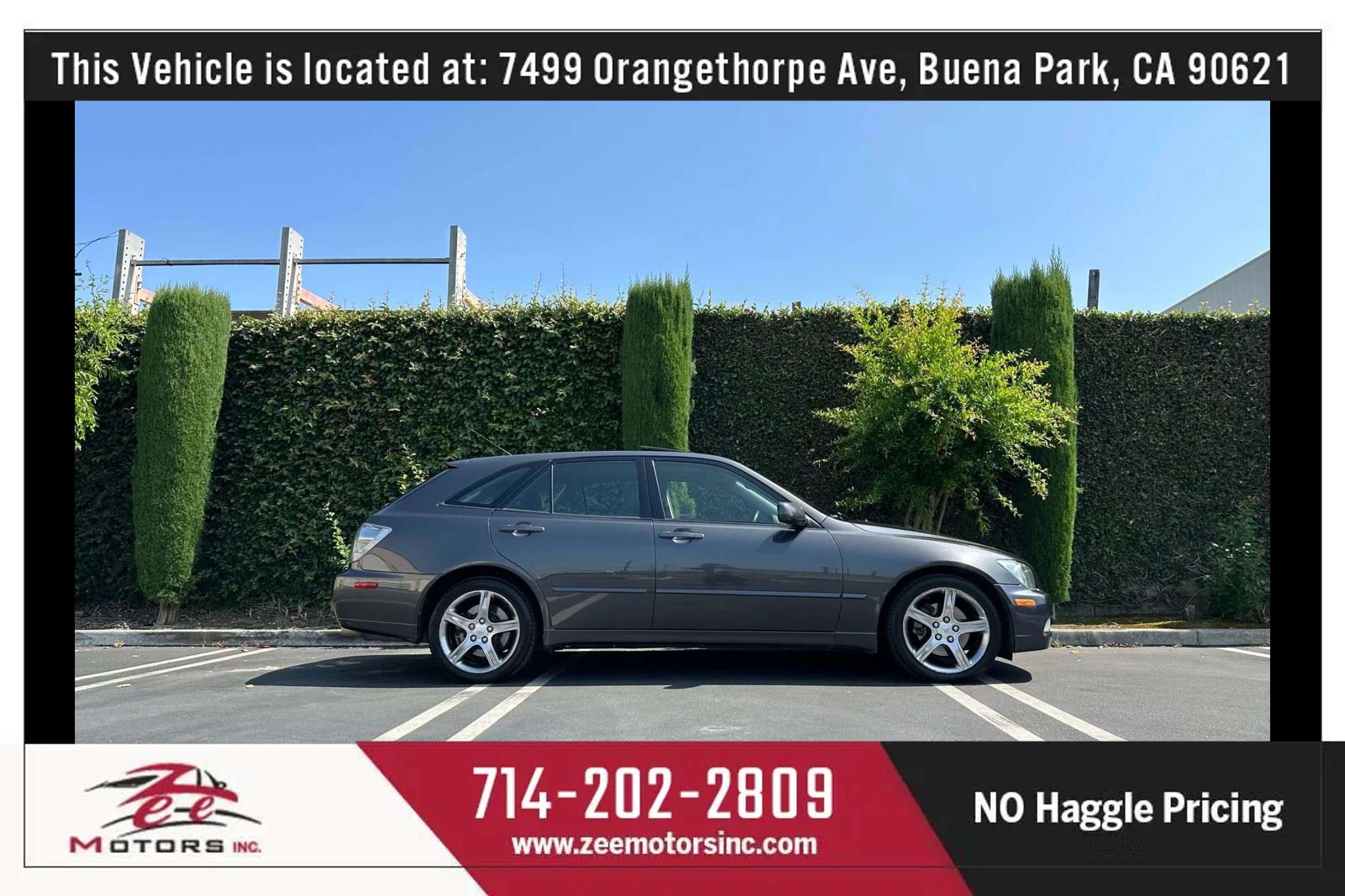 Used 2004 Lexus IS 300 SportCross image 5