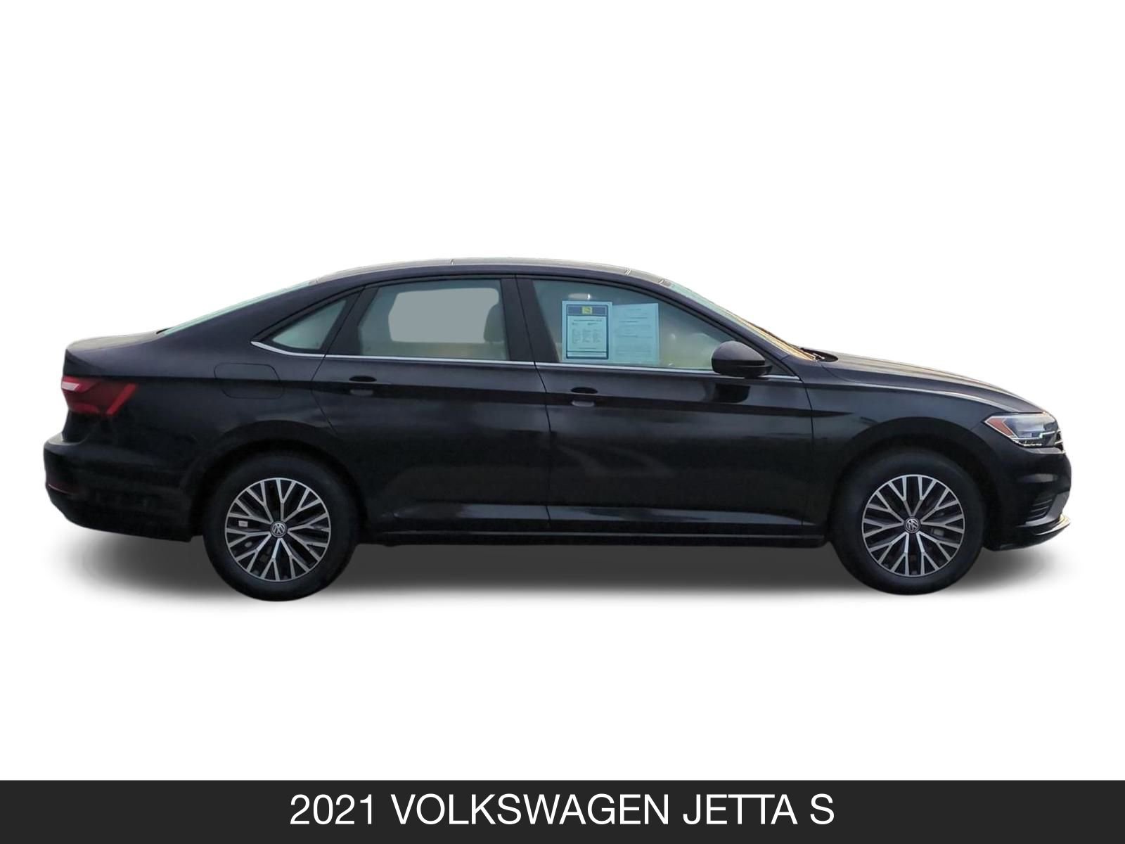 Used 2021 Volkswagen Jetta SE w/ SE Cold Weather Package image 6
