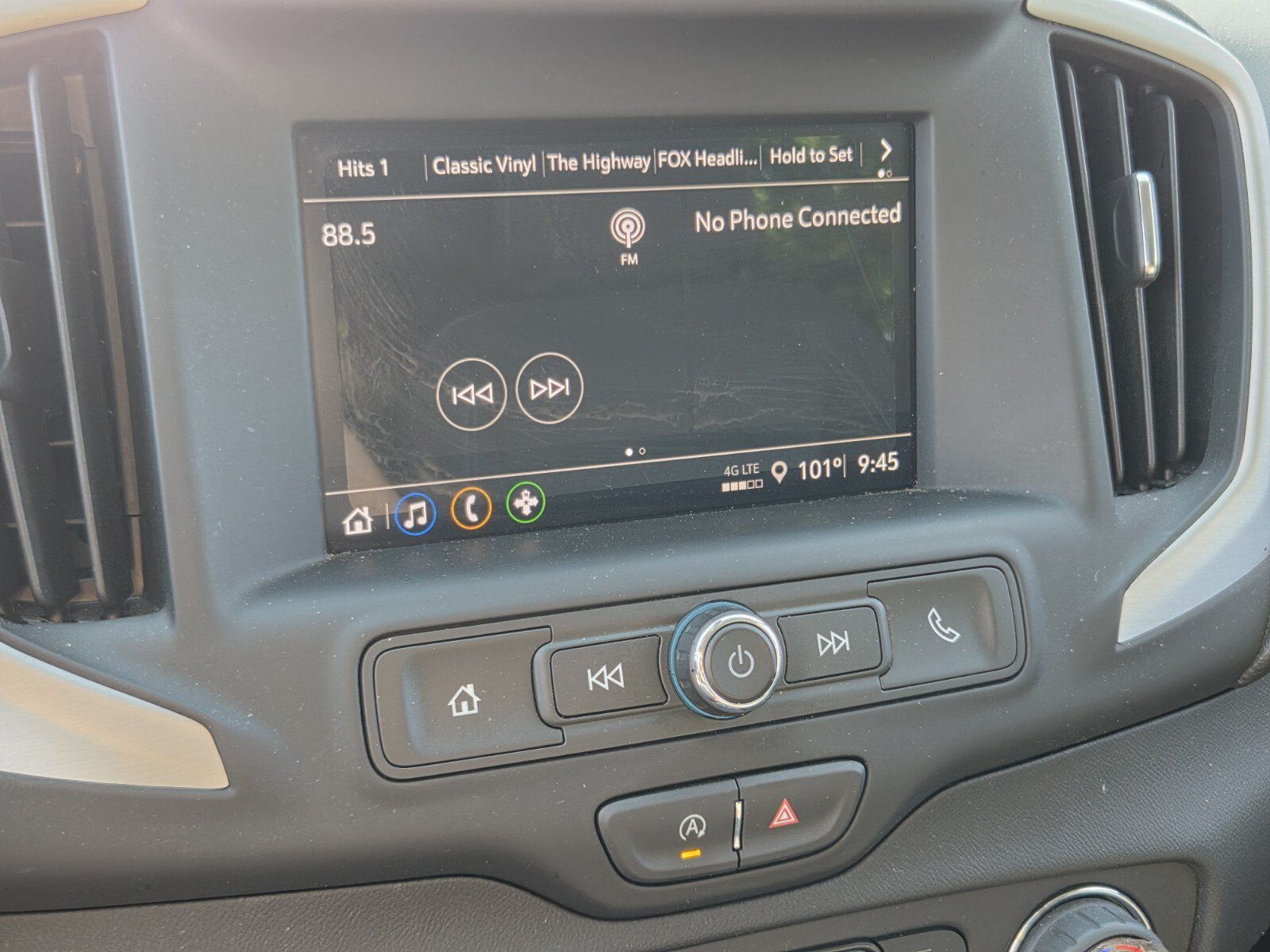 Certified 2024 GMC Terrain SLE w/ Driver Convenience Package FWD image 26