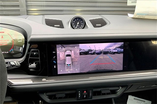 New 2026 Porsche Cayenne GTS image 24