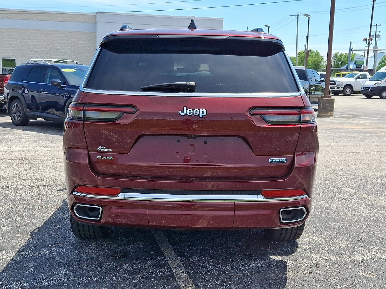 Used 2023 Jeep Grand Cherokee L Overland AWD/4WD image 6