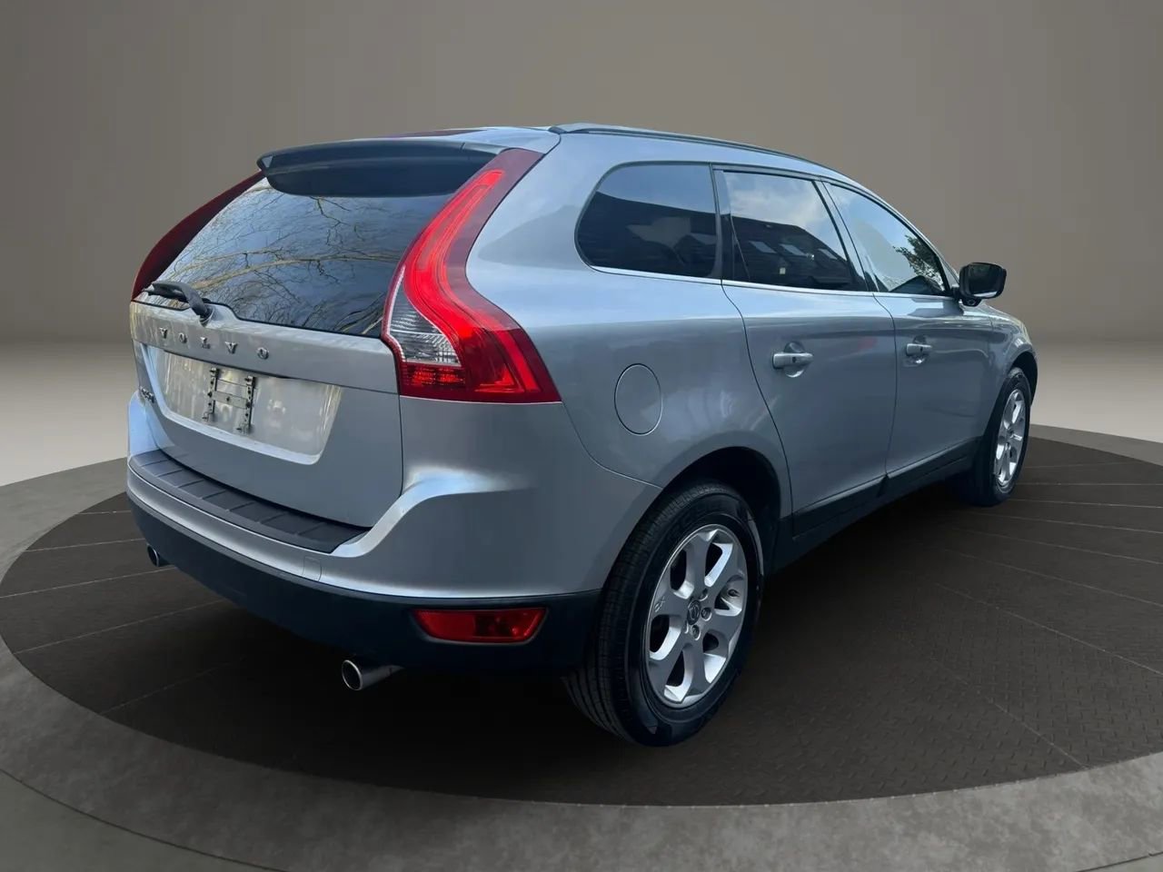 Used 2013 Volvo XC60 3.2 FWD image 6