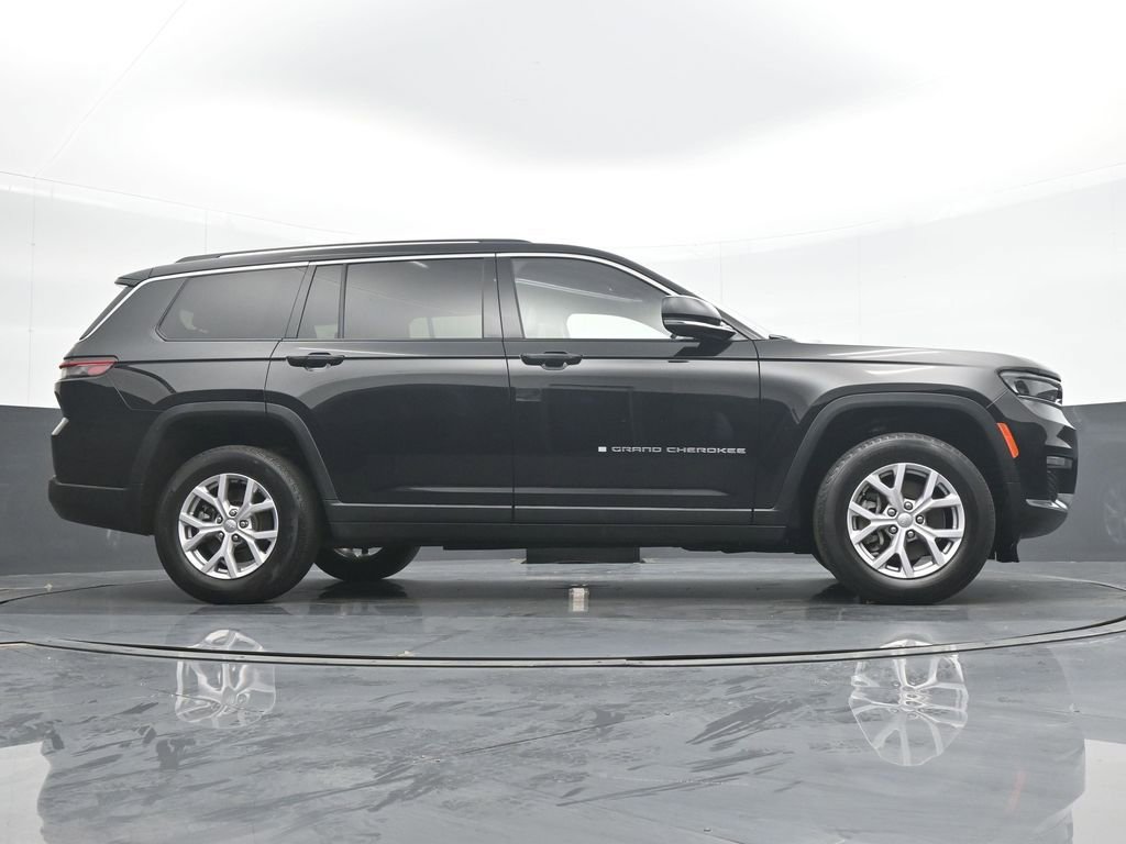 Used 2022 Jeep Grand Cherokee L Limited image 32
