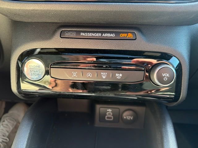 Used 2024 Ford Escape ST-Line w/ Tech Pack #1 FWD image 34