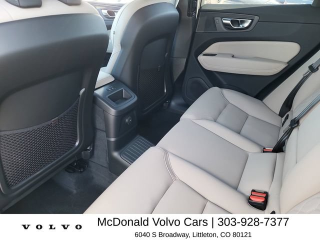 New 2026 Volvo XC60 T8 Plus w/ Protection Package Premier AWD/4WD image 13