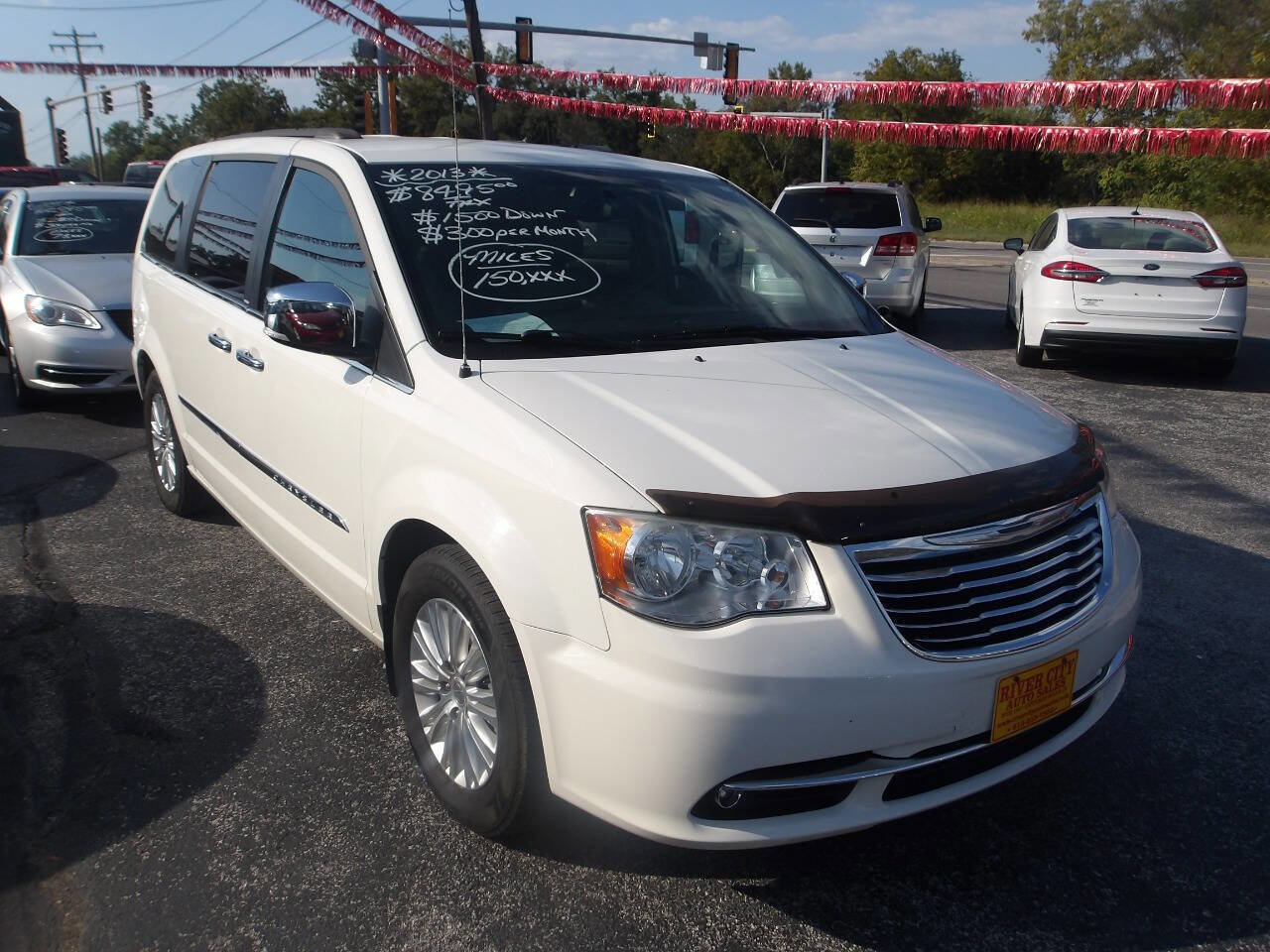 Used 2013 Chrysler Town & Country Touring-L w/ Premium Group