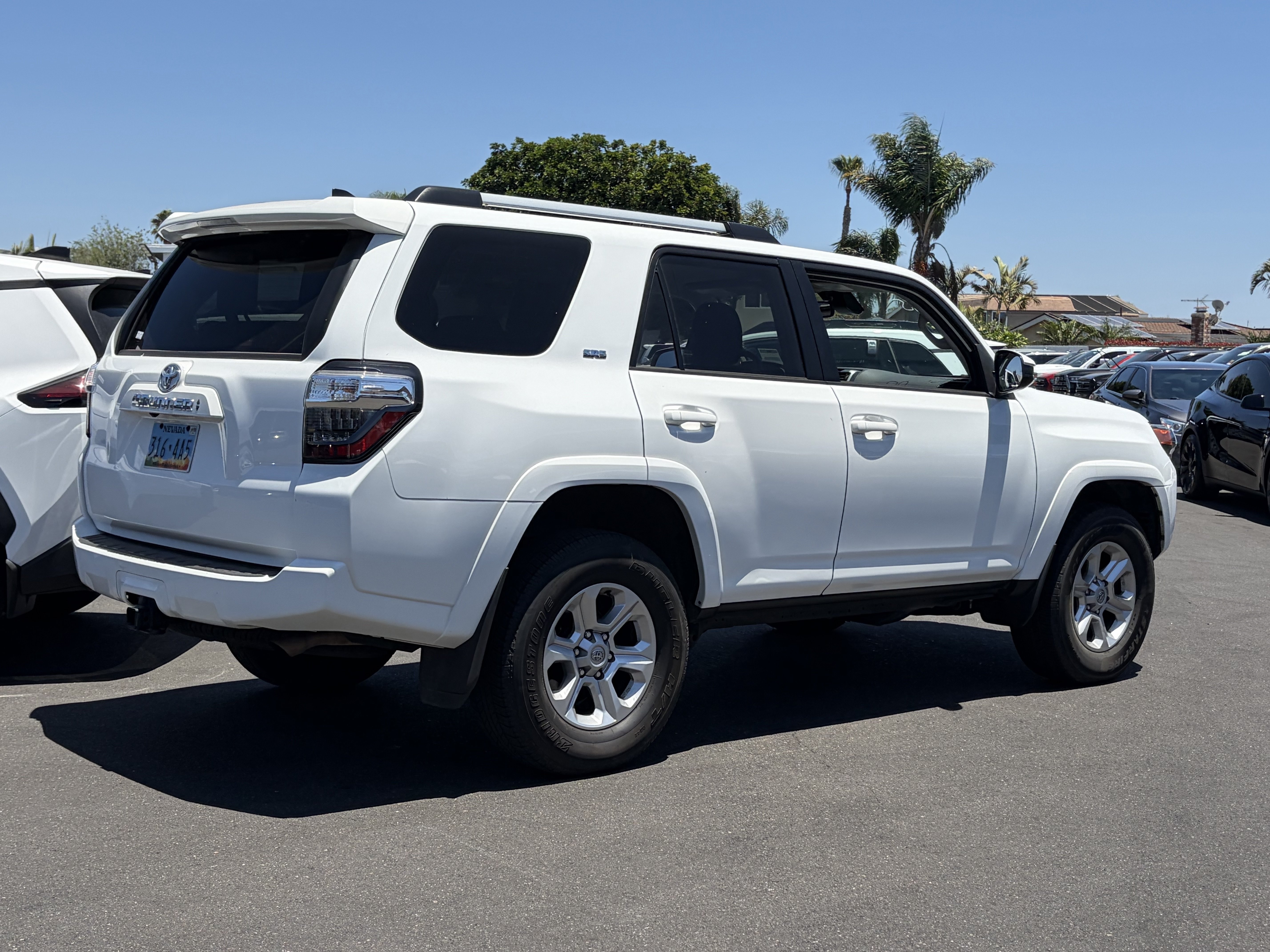 Certified 2024 Toyota 4Runner SR5 AWD/4WD image 3