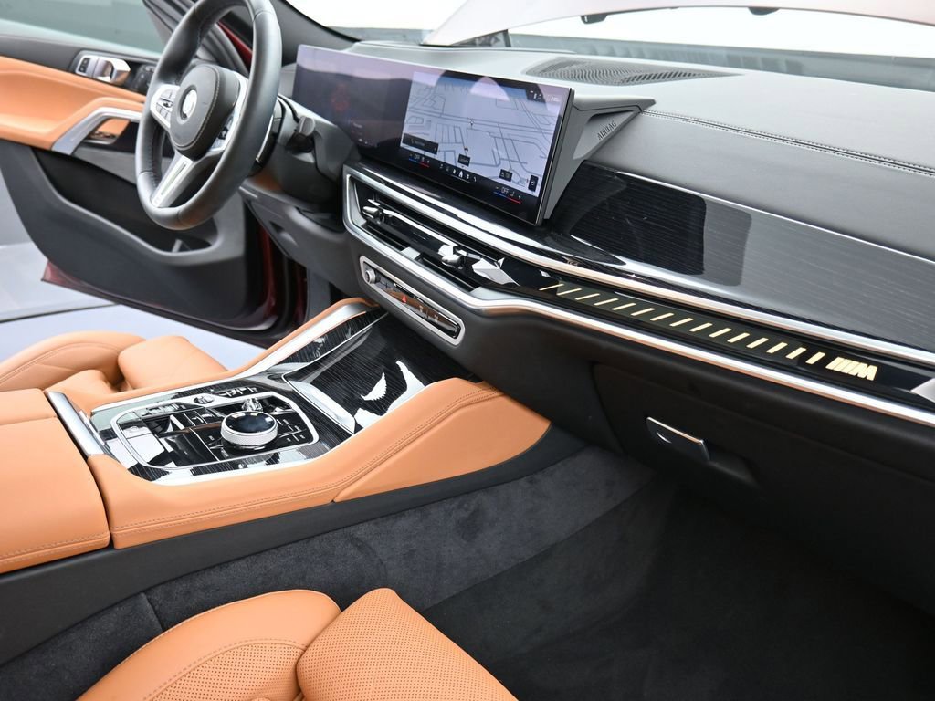 Used 2026 BMW X6 M60i image 21