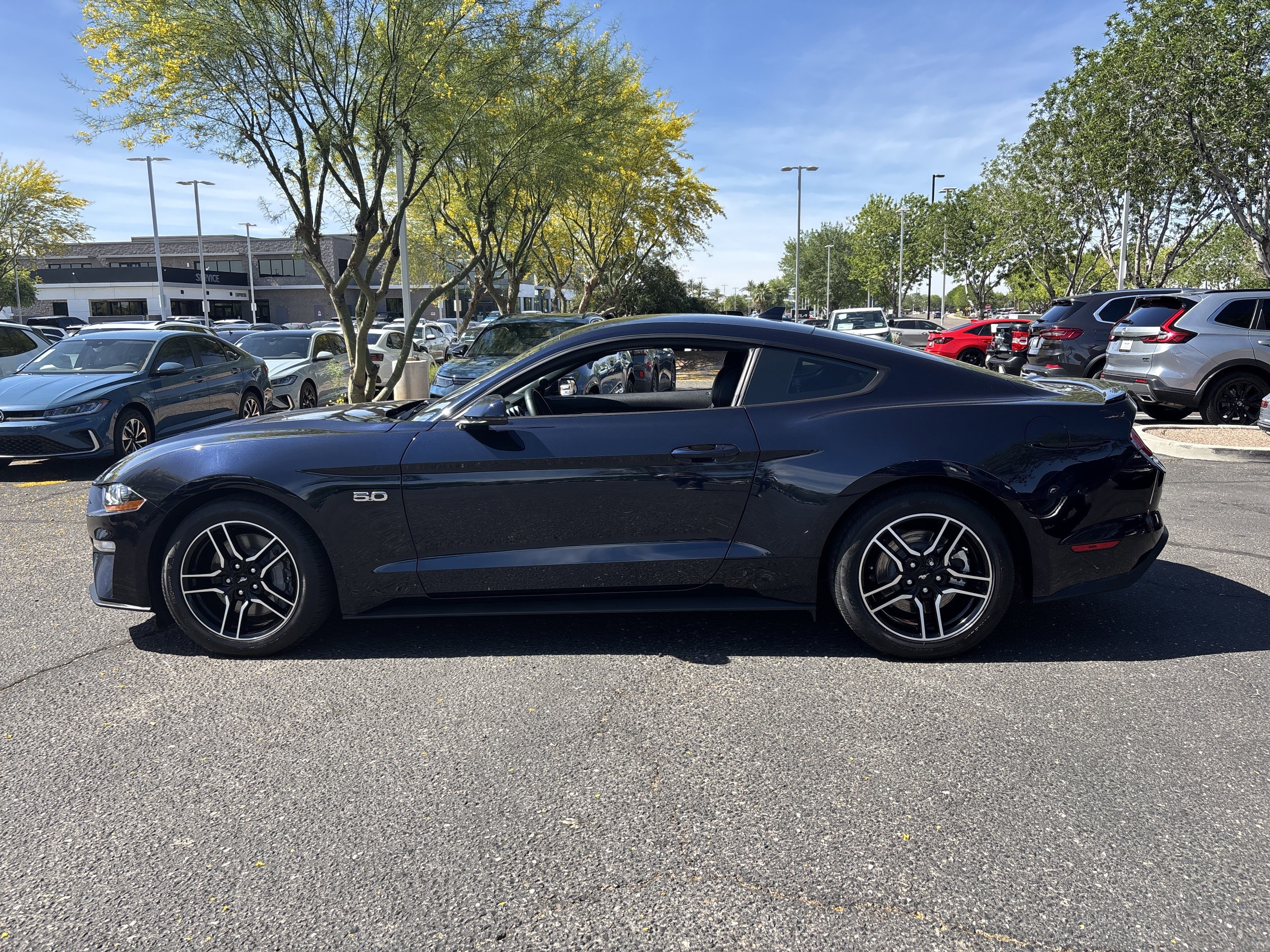 Used 2021 Ford Mustang GT Premium w/ Equipment Group 401A RWD image 2