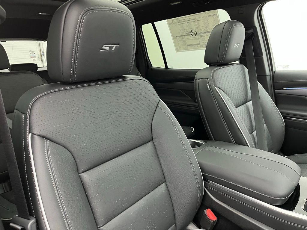 New 2026 Buick Enclave Sport Touring w/ Power Package image 32