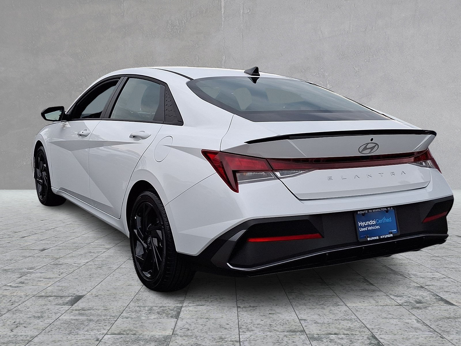 Used 2026 Hyundai Elantra Sport FWD image 6