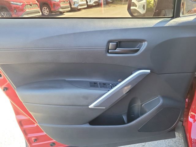 Used 2023 Toyota Corolla Cross SE image 12