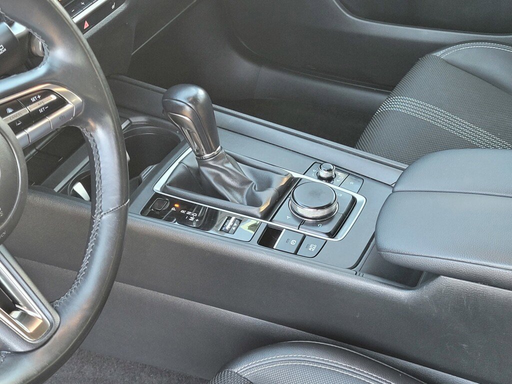 Used 2024 MAZDA CX-50 AWD 2.5 S w/ Preferred Package image 21