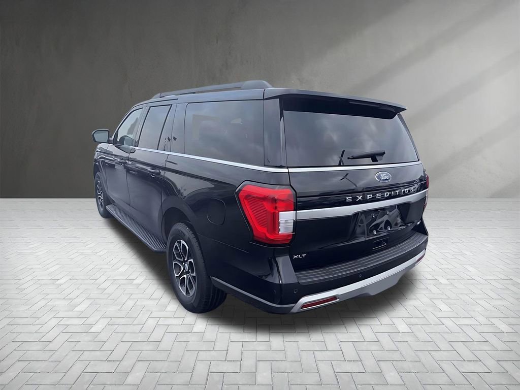 Certified 2023 Ford Expedition Max XLT image 11