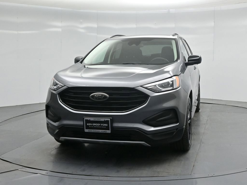 Certified 2022 Ford Edge SE w/ Black Appearance Package image 56